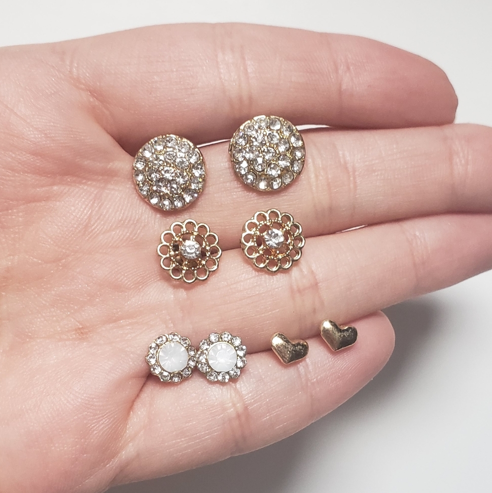 FREE with purchase! Shimmery Gold Earrings